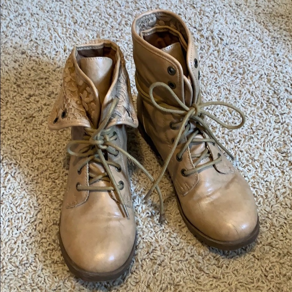 Tan Combat Boots